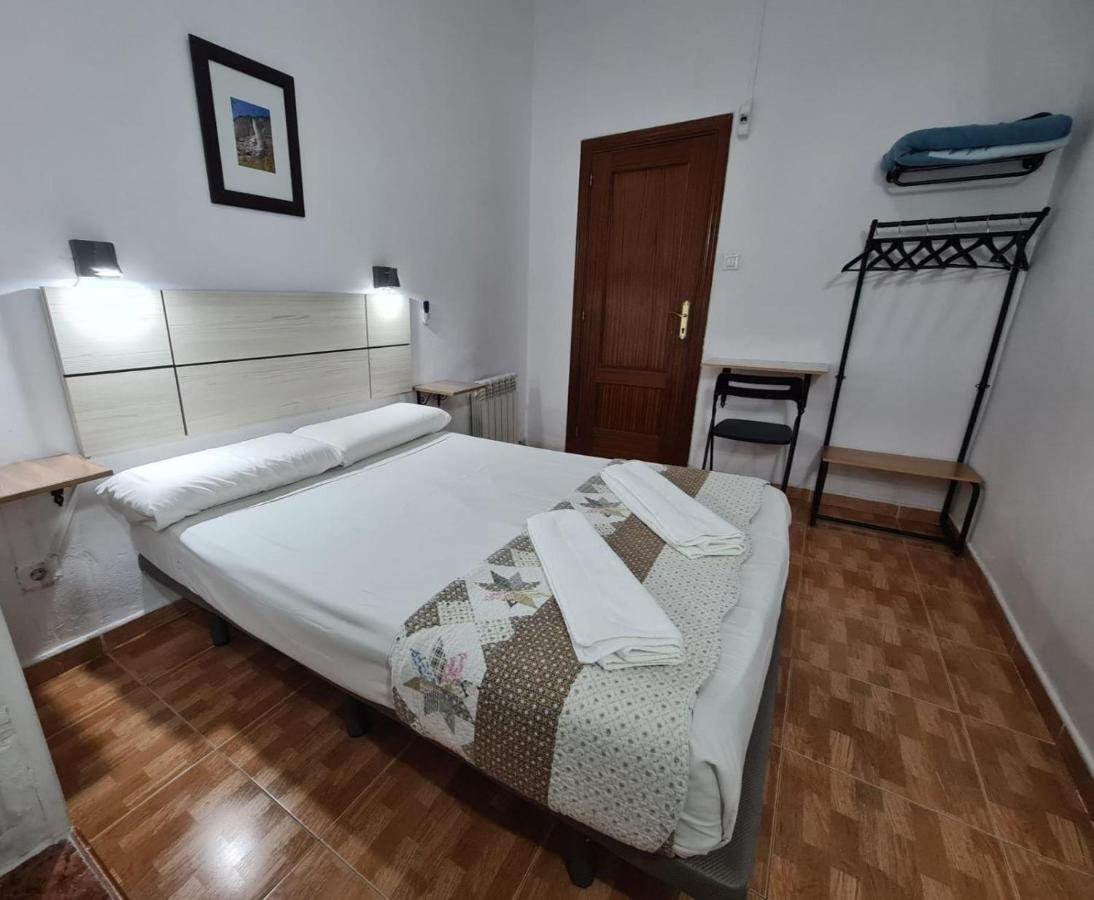 Hostal Miami Madrid Eksteriør bilde